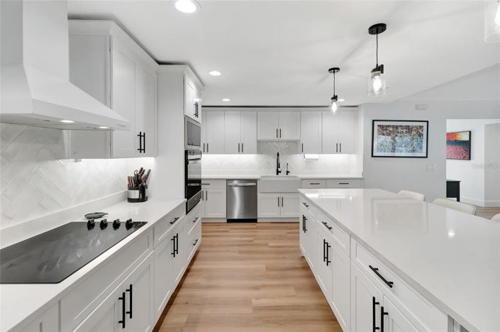 Image No.15-5 Bed House for sale