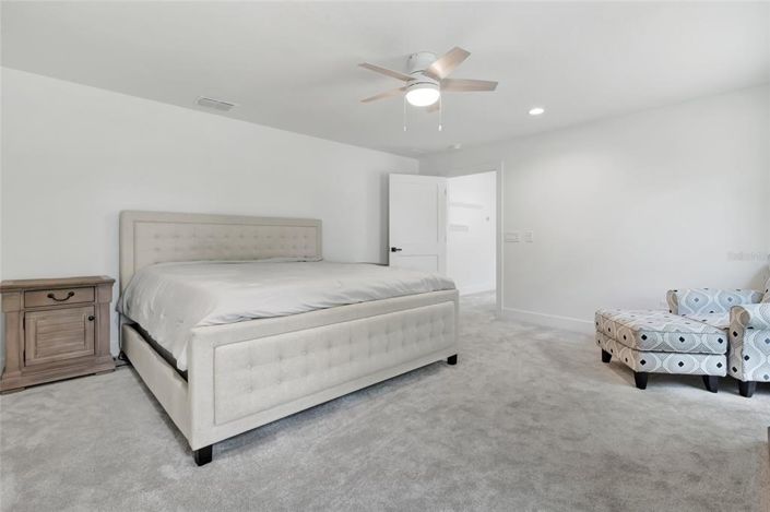 Image No.25-5 Bed House for sale