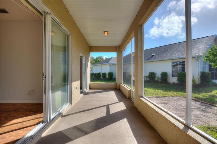 Image No.14-2 Bed House for sale