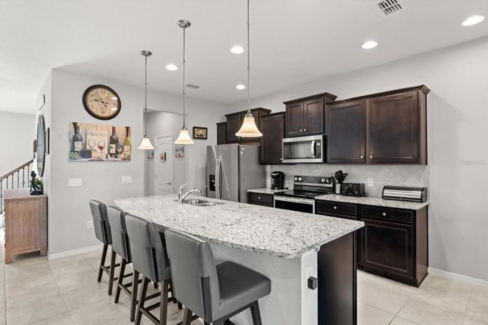 Image No.6-3 Bed Townhouse for sale