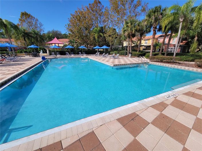 Image No.40-3 Bed Townhouse for sale