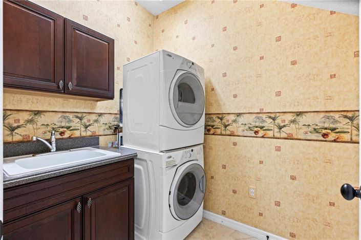 Image No.13-3 Bed Villa for sale