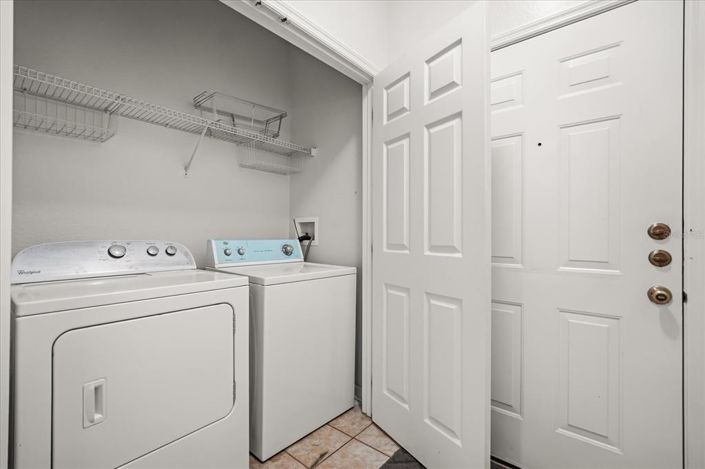 Image No.19-3 Bed Apartment for sale