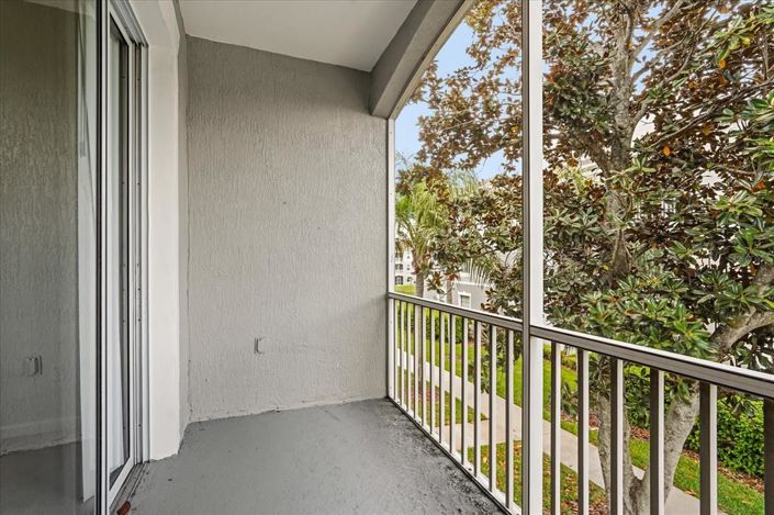 Image No.20-3 Bed Apartment for sale