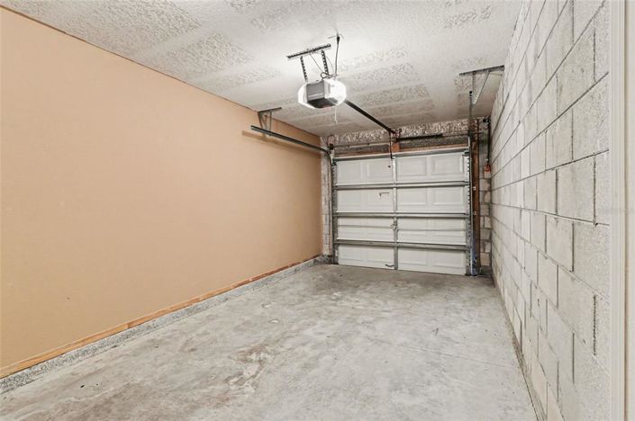 Image No.28-3 Bed Townhouse for sale