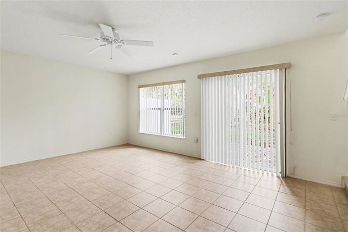 Image No.9-3 Bed Townhouse for sale