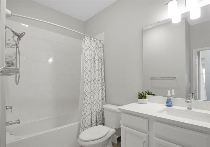 Image No.25-4 Bed House for sale