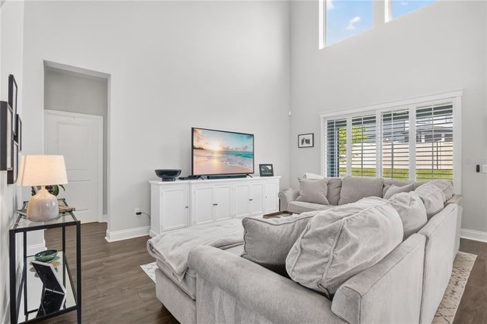 Image No.7-4 Bed House for sale
