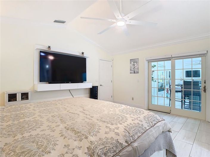 Image No.29-4 Bed House for sale