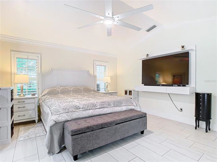 Image No.31-4 Bed House for sale
