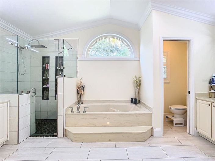 Image No.36-4 Bed House for sale