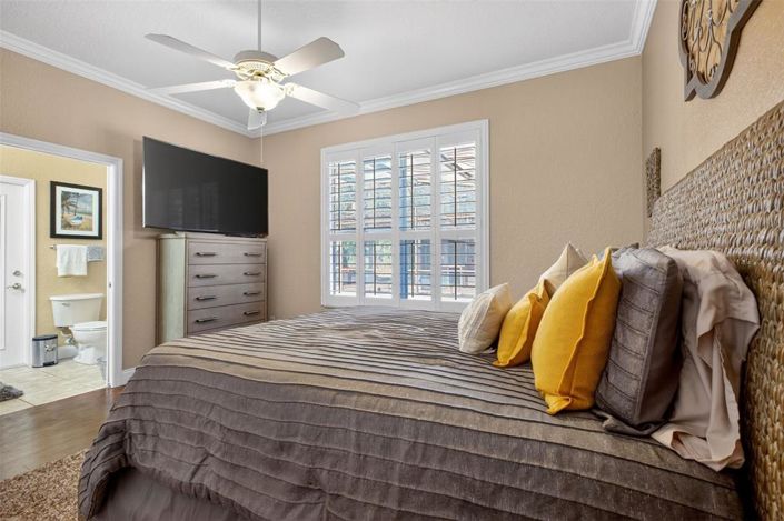 Image No.33-5 Bed House for sale