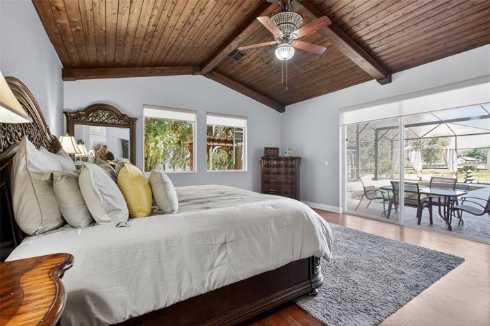 Image No.34-5 Bed House for sale