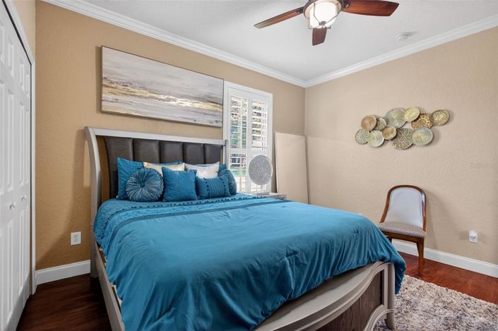Image No.37-5 Bed House for sale