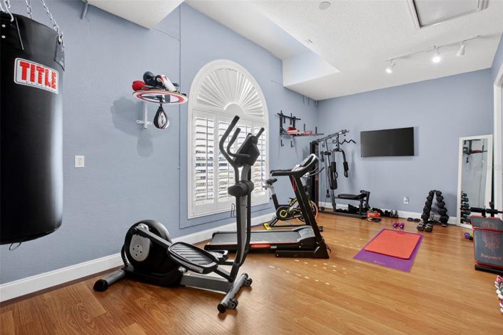 Image No.60-5 Bed House for sale