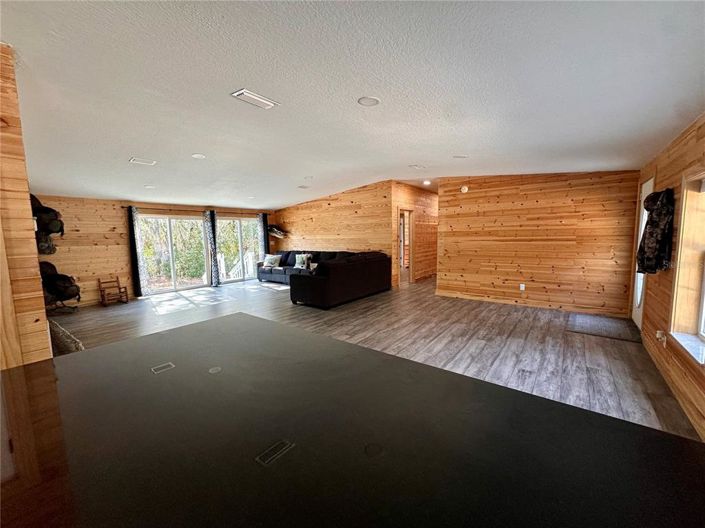 Image No.21-4 Bed House for sale