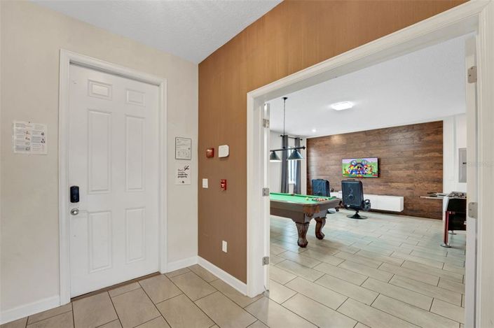 Image No.12-8 Bed House for sale