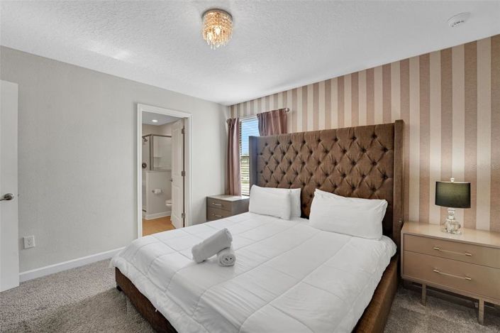 Image No.37-8 Bed House for sale