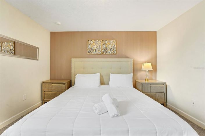 Image No.50-8 Bed House for sale