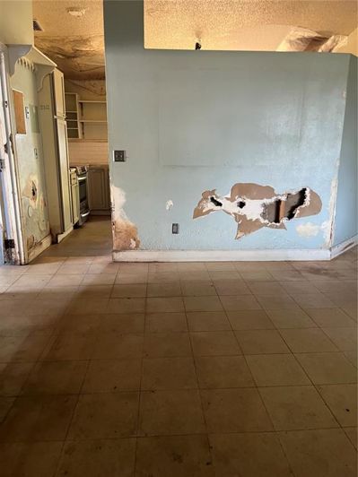 Image No.26-3 Bed House for sale