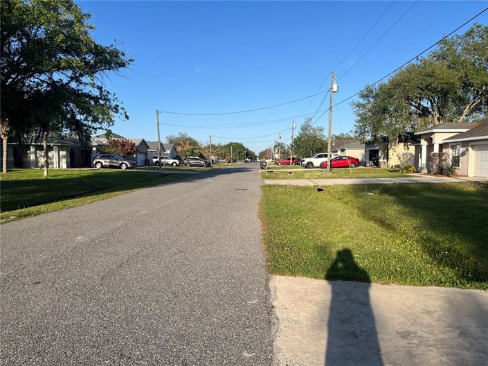 Image No.37-3 Bed House for sale