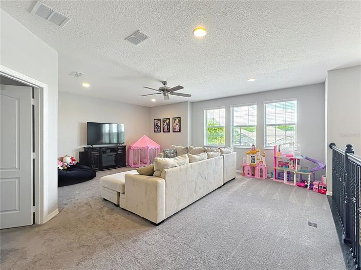 Image No.44-5 Bed House for sale