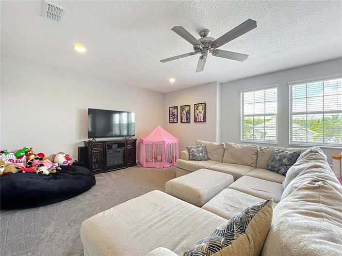Image No.45-5 Bed House for sale