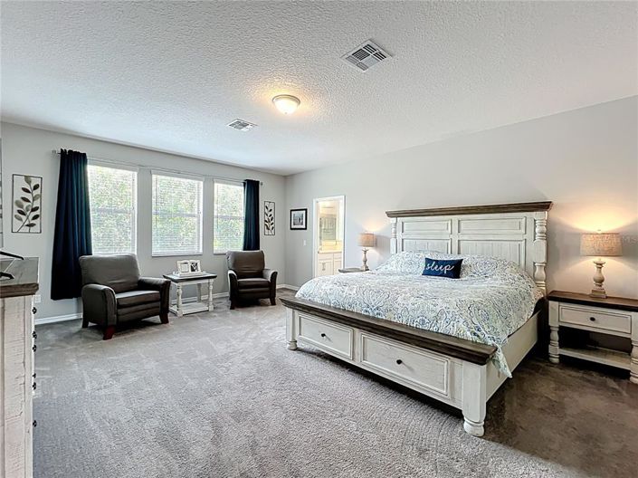 Image No.50-5 Bed House for sale