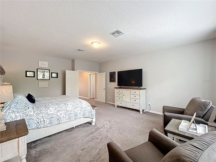 Image No.52-5 Bed House for sale