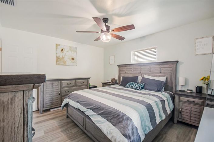 Image No.20-3 Bed House for sale