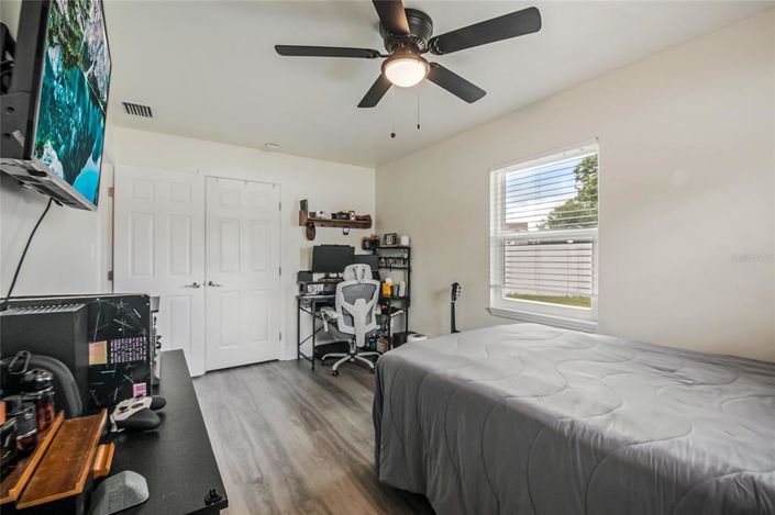 Image No.23-3 Bed House for sale