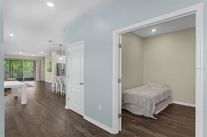 Image No.24-4 Bed House for sale