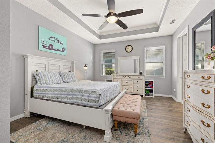 Image No.8-3 Bed House for sale