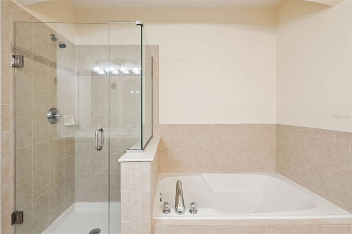 Image No.26-3 Bed Apartment for sale