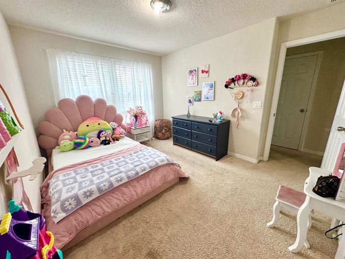 Image No.27-4 Bed House for sale