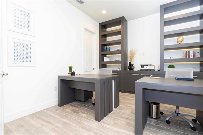 Image No.16-6 Bed House for sale