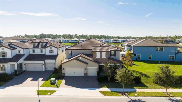 Image No.2-6 Bed House for sale