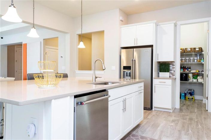 Image No.26-6 Bed House for sale