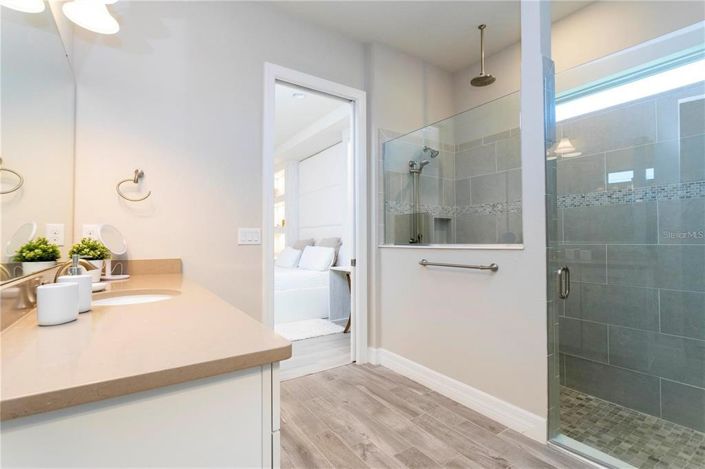 Image No.57-6 Bed House for sale