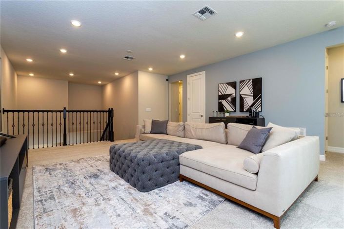 Image No.60-6 Bed House for sale