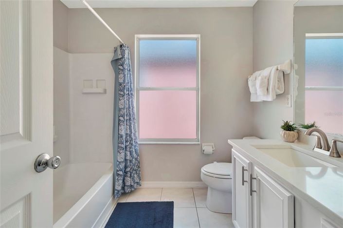 Image No.35-5 Bed House for sale
