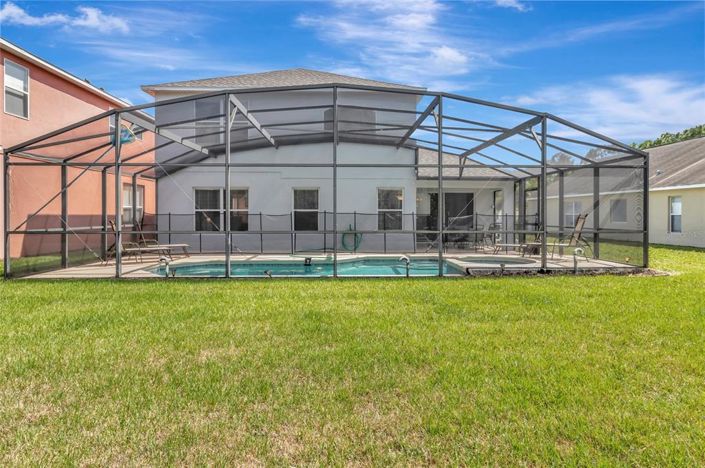 Image No.43-5 Bed House for sale