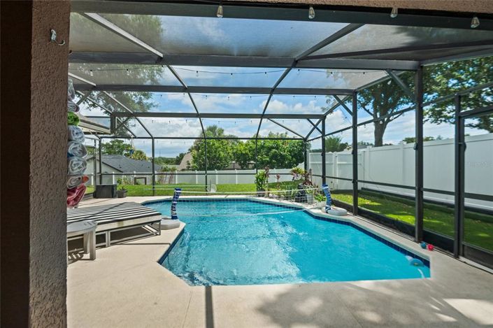 Image No.28-4 Bed House for sale