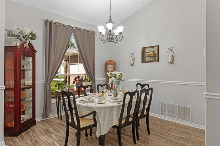 Image No.5-4 Bed House for sale