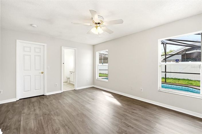 Image No.24-4 Bed House for sale