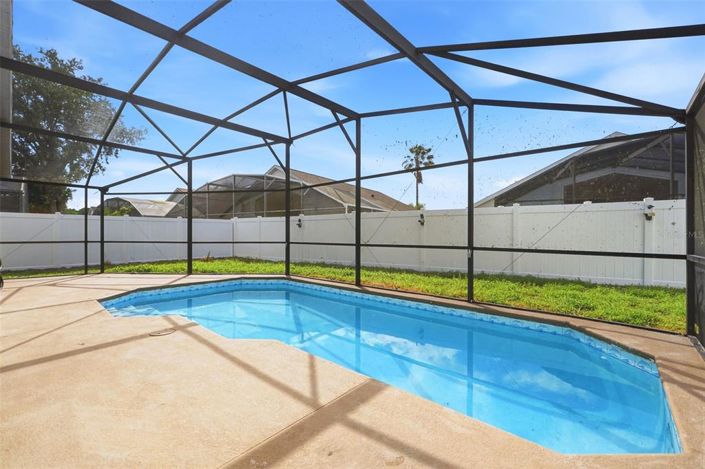 Image No.40-4 Bed House for sale