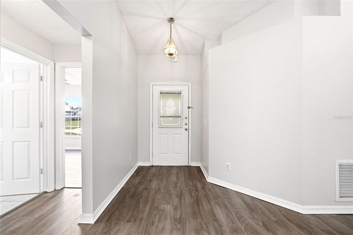 Image No.7-4 Bed House for sale