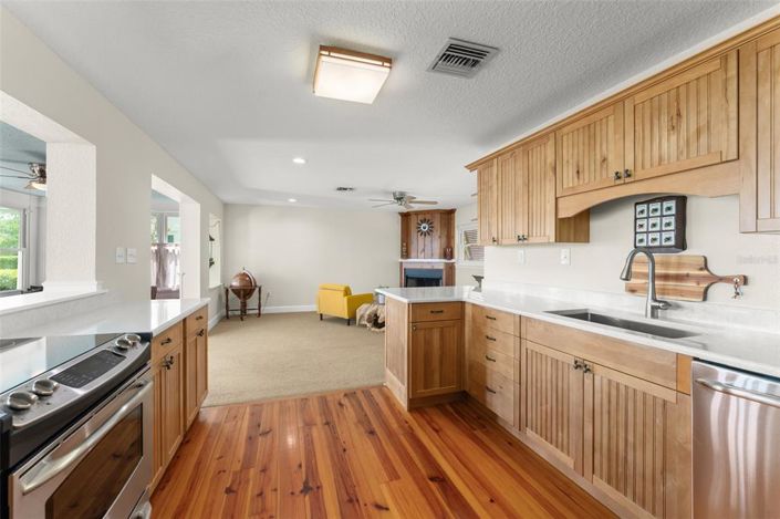 Image No.25-3 Bed House for sale