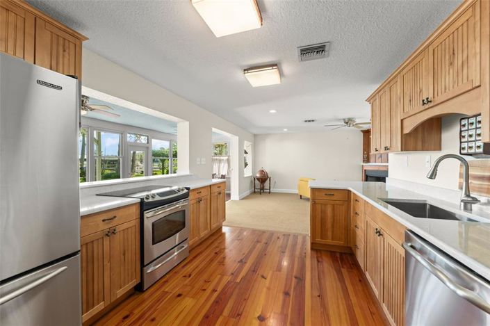 Image No.26-3 Bed House for sale