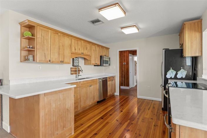 Image No.29-3 Bed House for sale